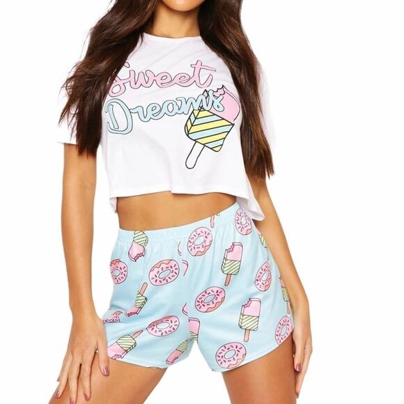 NEW! “Sweet Dreams” Graphic Crop & Shorts PJ Set - Picture 1 of 11
